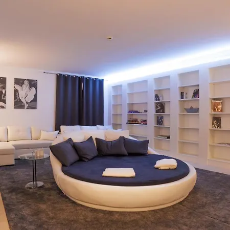 Villa Guincho Cascais | Ocean View | 16pax | Maid