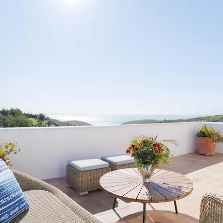 Villa Guincho Cascais | Ocean View | 16pax | Maid